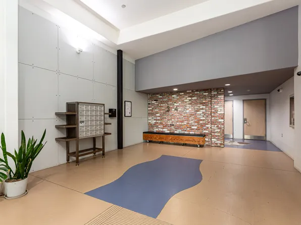 346 1st St #35A, San Francisco, CA 94105