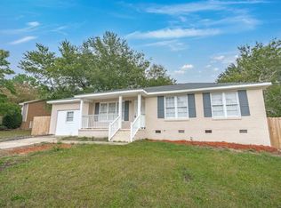 116 Harwood Dr, Hopkins, SC 29061