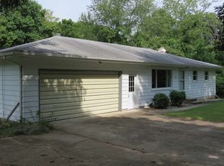 59441 Downey Ave, Mishawaka, IN 46544