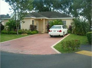10160 NW 57th St, Doral, FL 33178