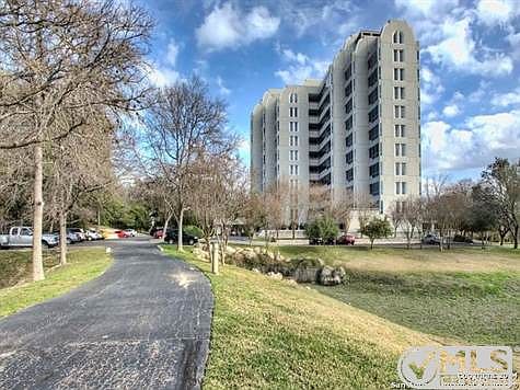 1st image of 200 Patterson Ave APT 706