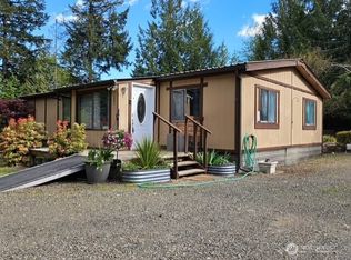 221 E Country Lane, Allyn, WA 98524