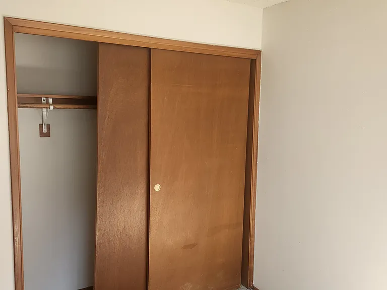 550 SE 60th Ave #206 — Photo 7