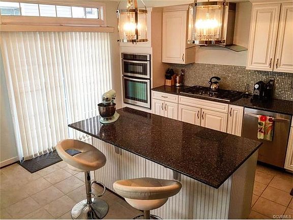 4th image of 3900 Brownstone Blvd #0
