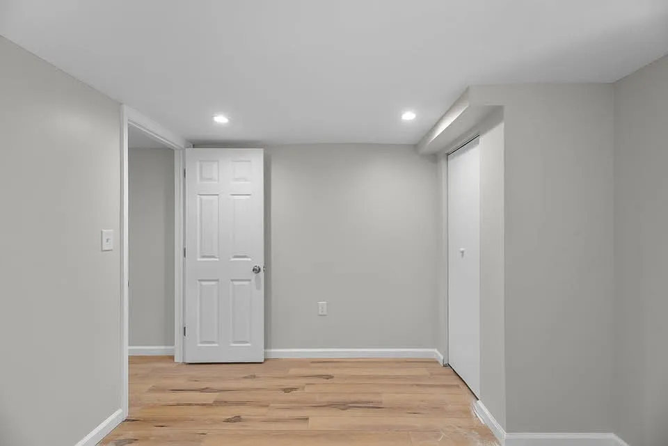 4 bed, 1280 sqft, $2,150 — Photo 4