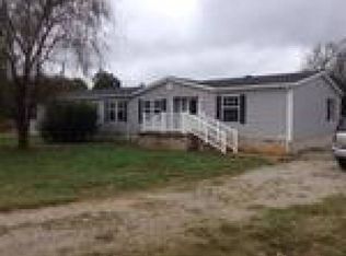 5402 Reynolds Rd, Columbia, TN 38401
