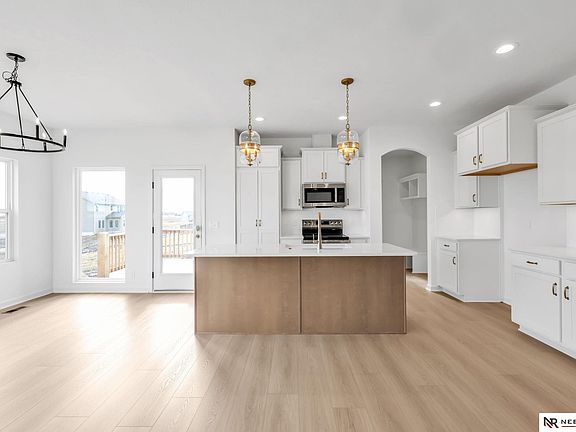 3rd image of 4409 S 212th St