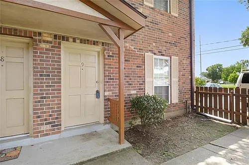 1729 Newport Pl #9 Photo 1