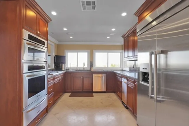 1044 S Burlwood Dr — Photo 6
