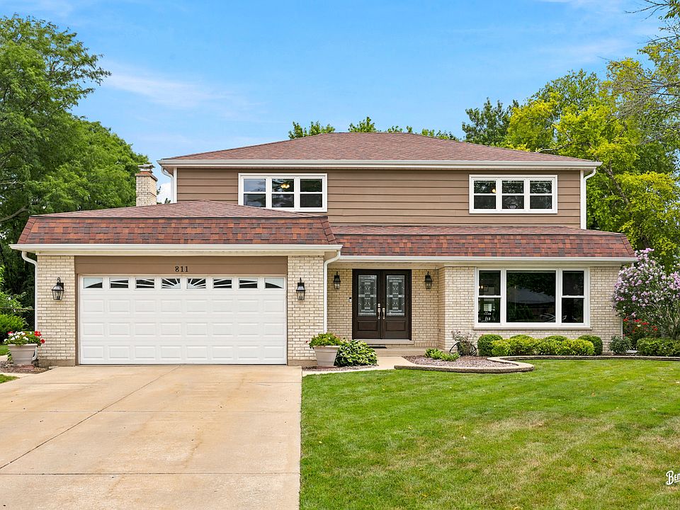 1st image of 811 Spring Cove Dr