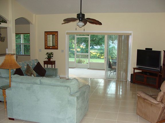 Living Rm