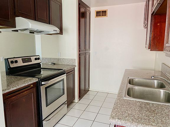 4th image of 414 E Newmark Ave APT A