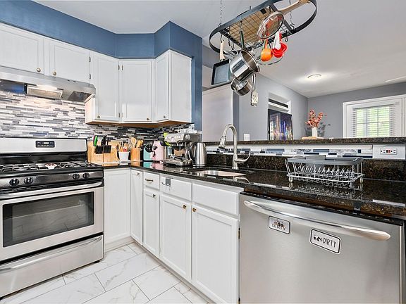 4th image of 6602 Thackwell Way APT 2F