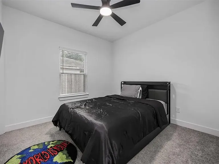 205 Bolden St #A — Photo 11