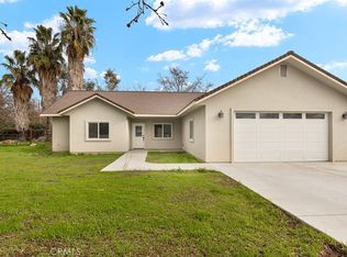 8610 Hollis St, Los Molinos, CA 96055
