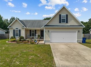 299 Copper Creek Dr, Raeford, NC 28376