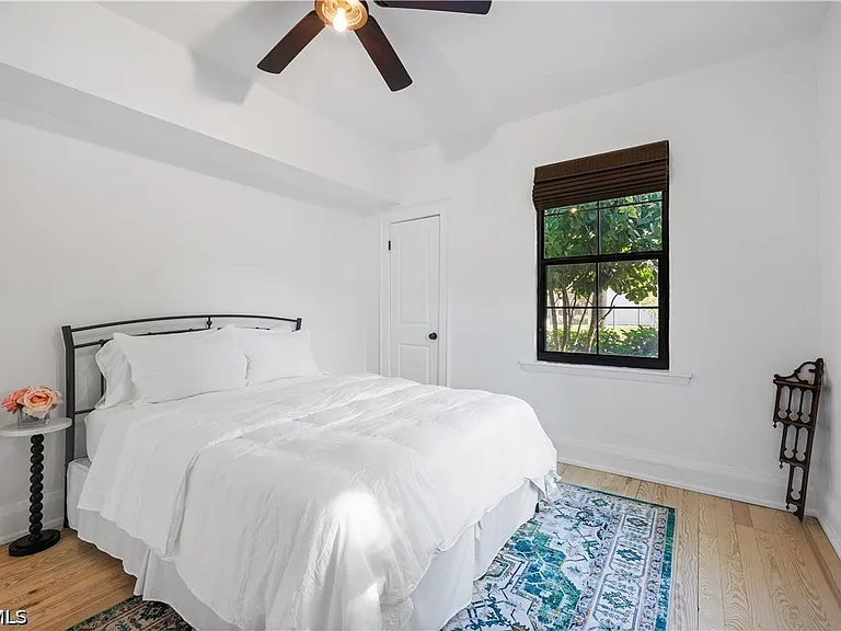 2408 Euclid Ave — Photo 11