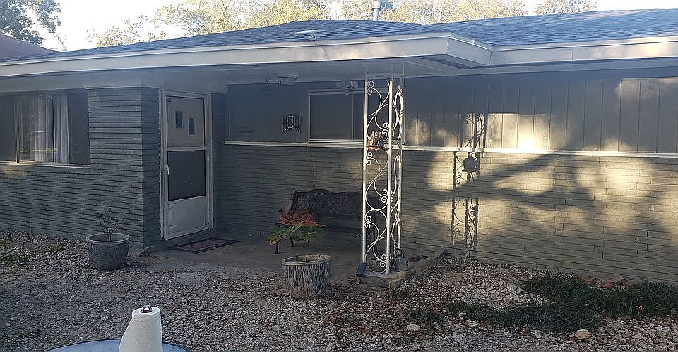 1st image of 3300 Avalon Ave