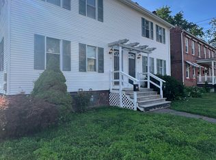 22 Chestnut St #24, Windsor Locks, CT 06096