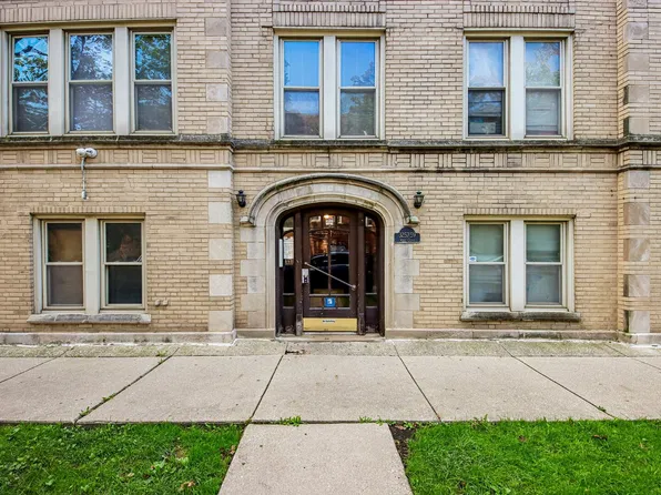 3257 W Olive Ave APT 3, Chicago, IL 60659