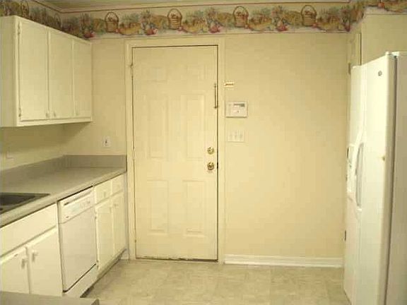 Another Kitchen view