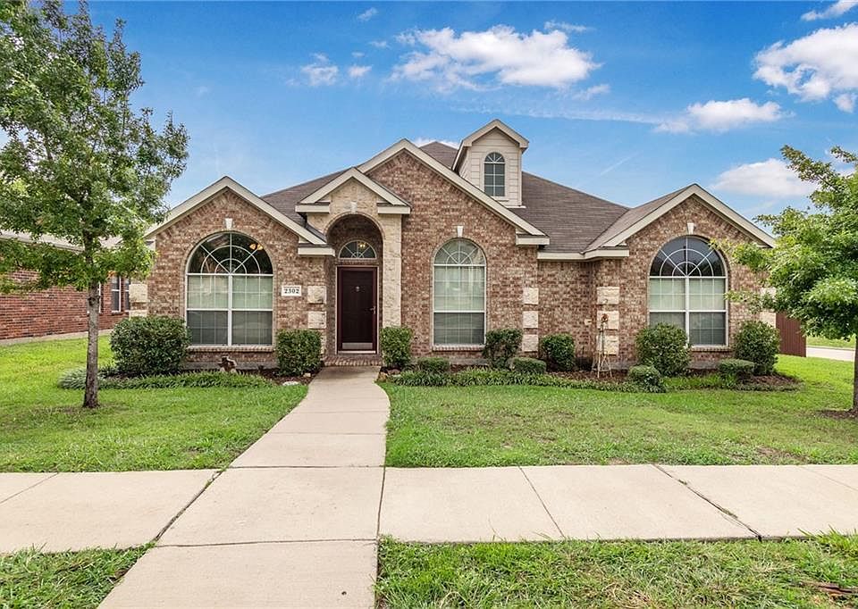 1st image of 2302 River Canyon Ln