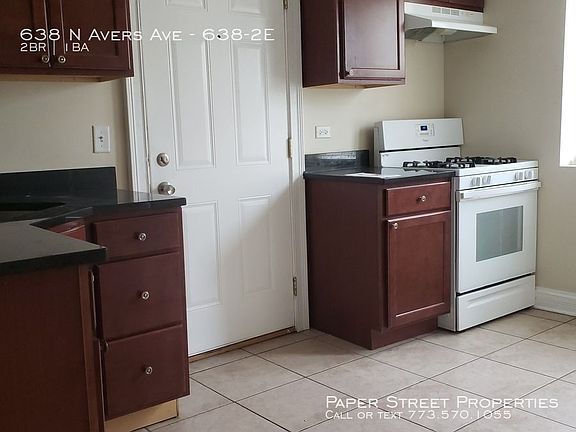 3rd image of 638 N Avers Ave #6382E