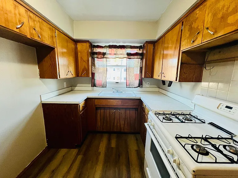 238 Palmer Dr — Photo 8