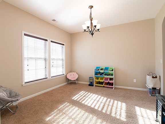 4th image of 8504 Marsh Overlook