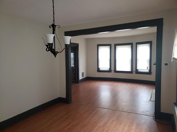 4th image of 233 N Park Ave #2