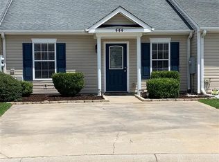 444 Londonberry Dr, Florence, SC 29505