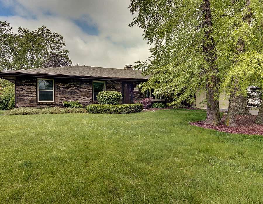 1st image of 3652 Fawnridge Dr