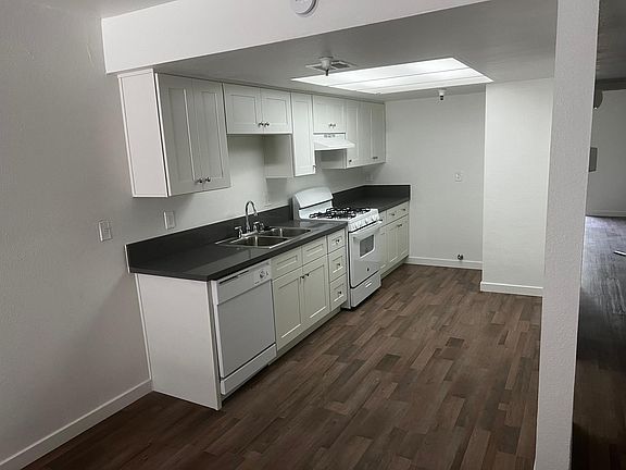 5th image of 1518 French St #213
