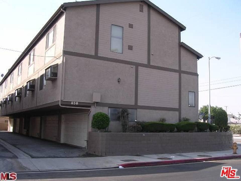 2nd image of 850 W 157th St APT 7