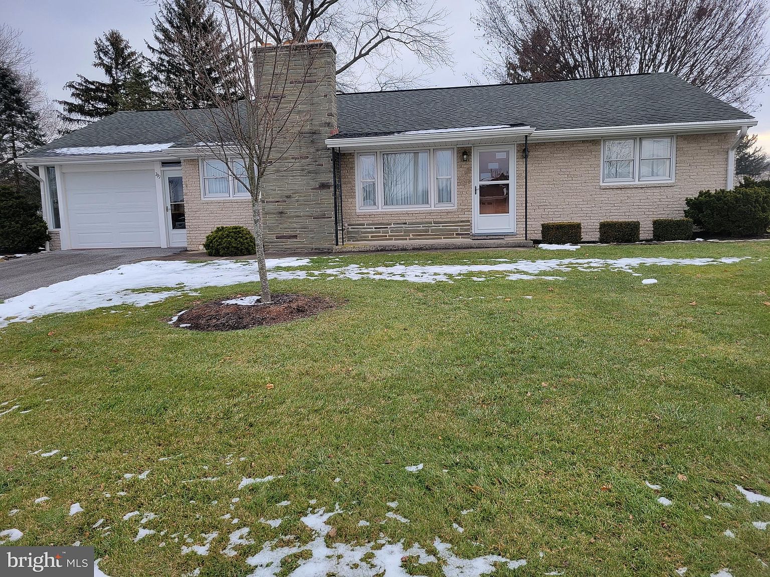 279 S 6th St, Mount Wolf, PA 17347 Zillow