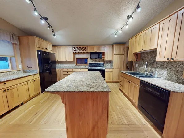 468 Jeannette Way, Fairbanks, AK 99709