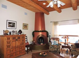 35 Monterey Rd, Santa Fe, NM 87508