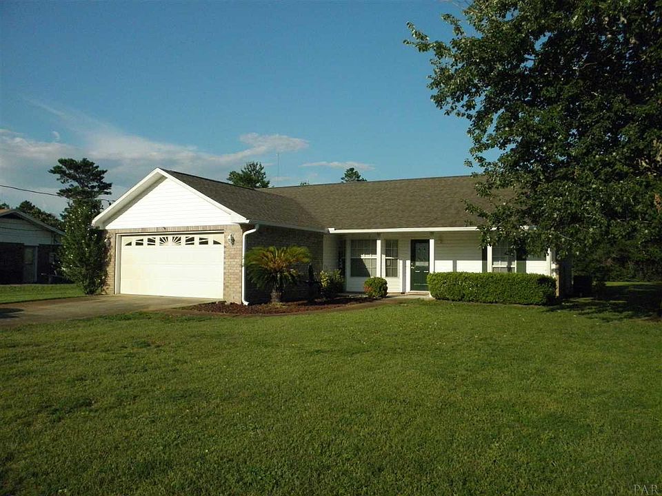 1st image of 1570 Oak Dr