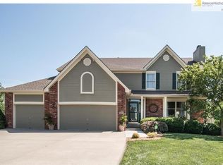 301 SW Saddlewood Cir, Lees Summit, MO 64081