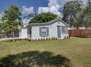 725 S Pine St, Lake Worth, FL 33460