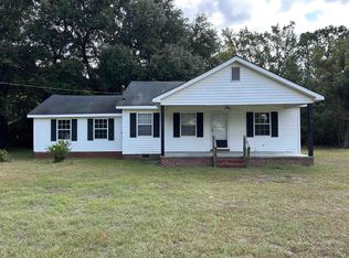 304 N New Hope Rd, Johnsonville, SC 29555