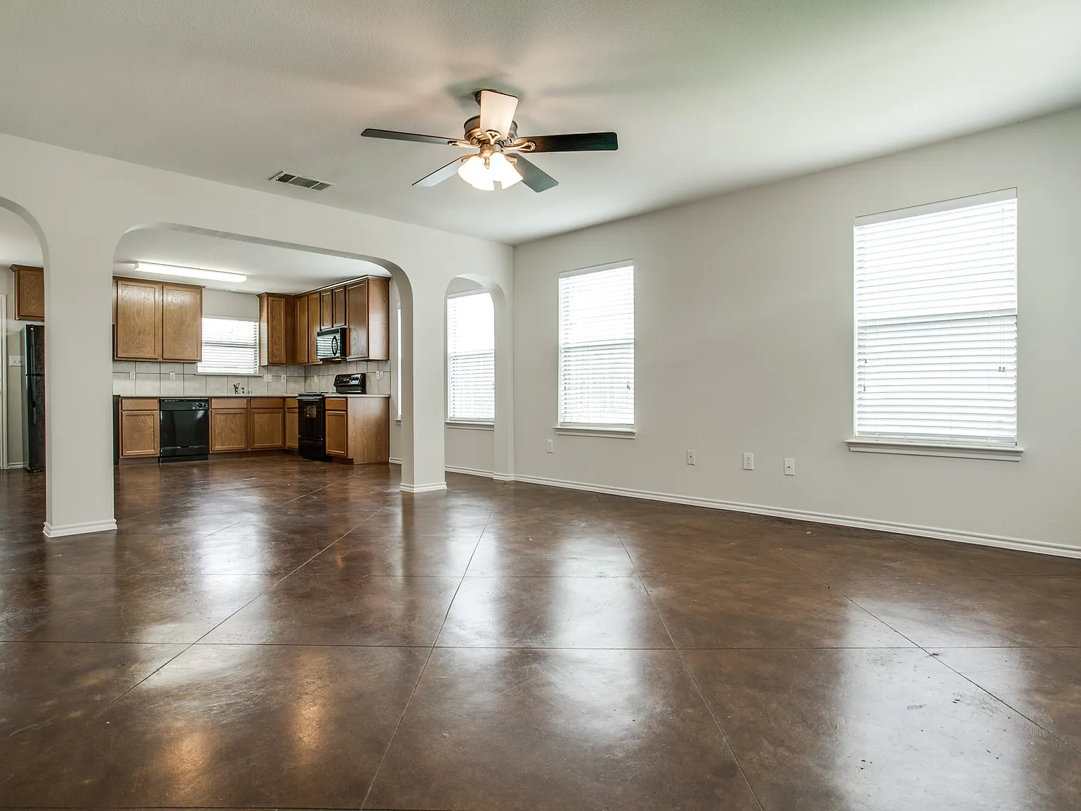 3127 Waits Avenue - 103 — Photo 3