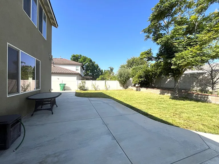 7143 Leighton Dr — Photo 52