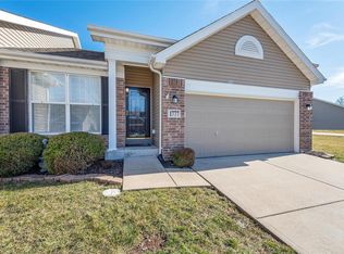 1777 Preston Centre Dr, Fenton, MO 63026