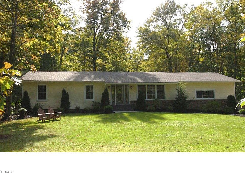 1st image of 9005 Forest Ln