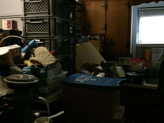 3rd image of 202 Tammy Dr