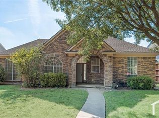 3905 Catalina St, Rowlett, TX 75088