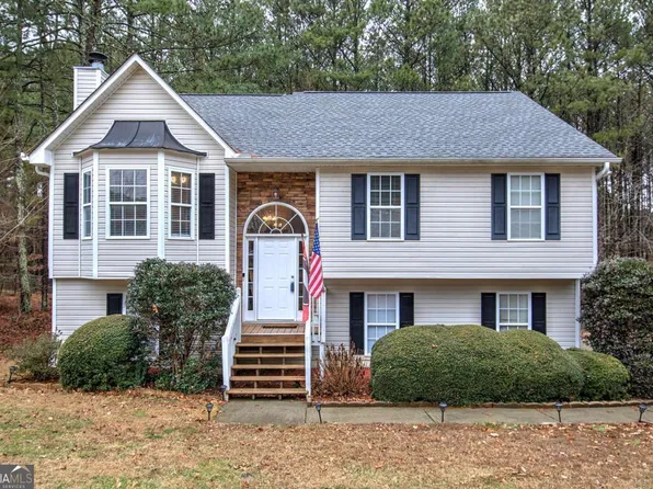 90 Greatwood Dr, White, GA 30184