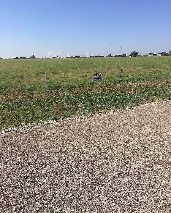 2nd image of 150 Mulkey Rd