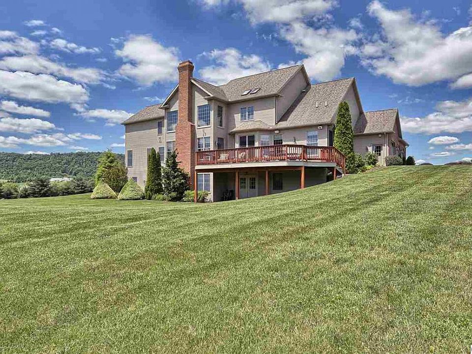 2nd image of 760 Seitz Dr